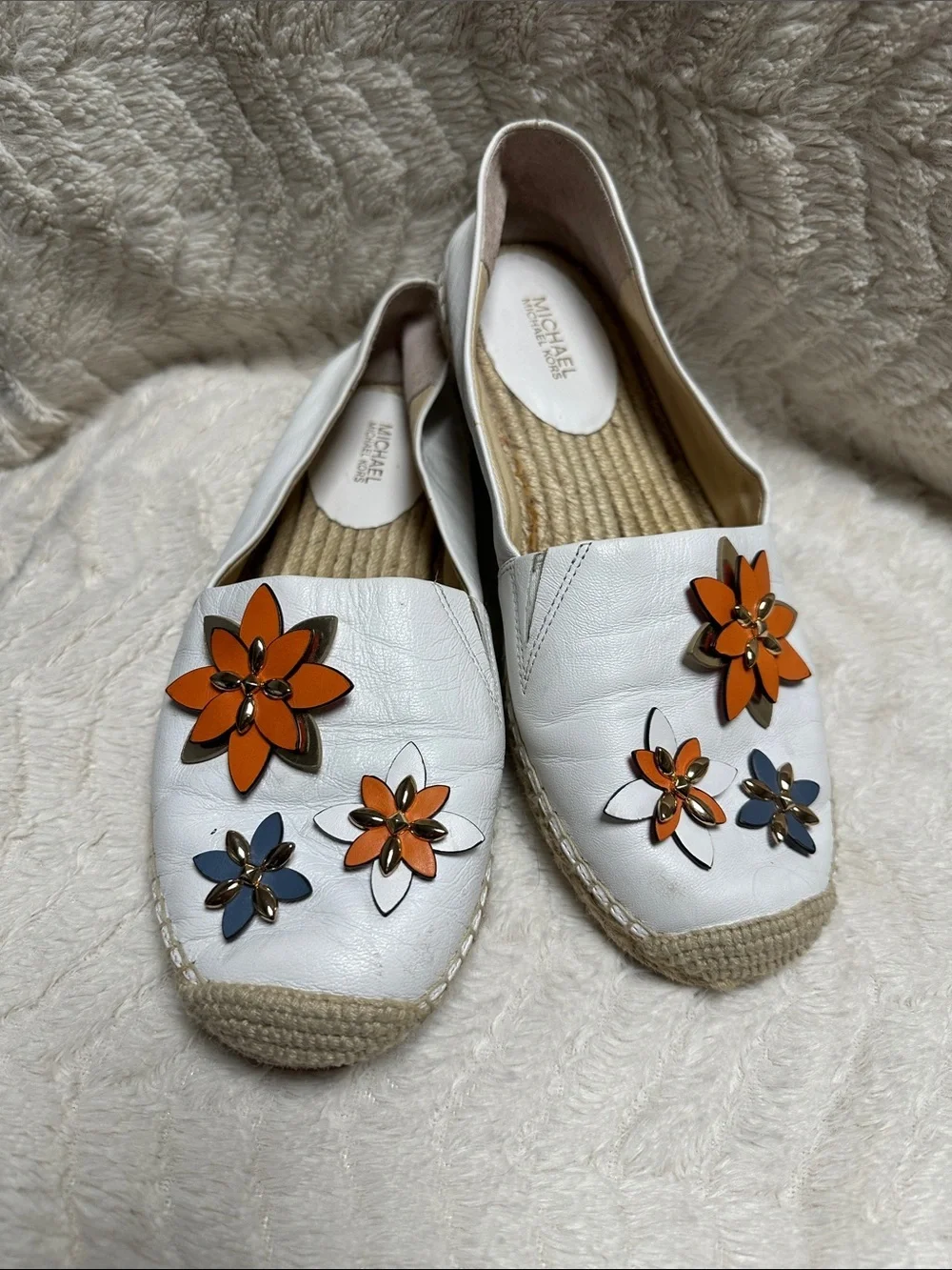 Michael Kors White Leather, Orange w/ Gold Beads Flowers Espadrilles Flats, 8 M